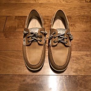 Classic Sperry boat shoe